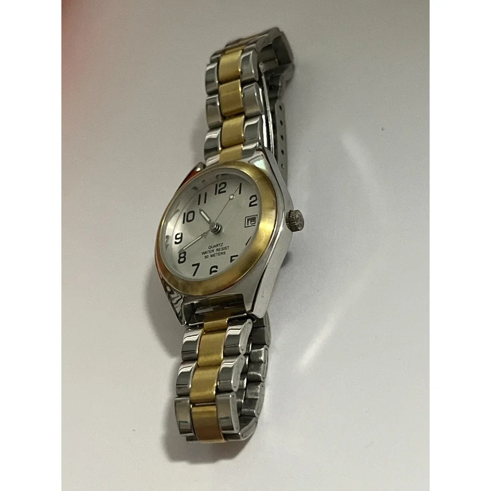 Embassy by Gruen GEM3310 Gold and Silver Tone Women's‎ watch Untested rare
